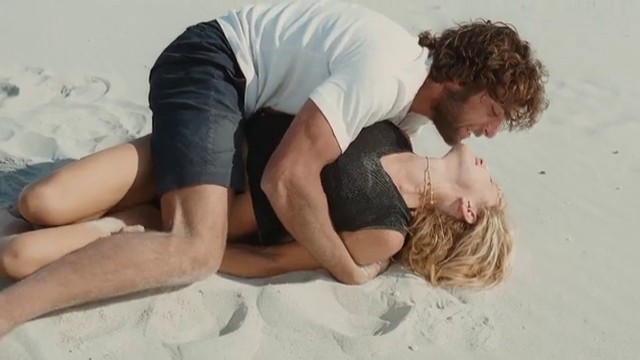 Madonna nude & sex scene- Swept Away (2002)