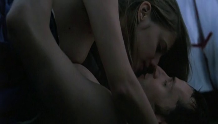 Melanie Laurent nude sex – Je vais bien, ne t’en fais pas (2006)